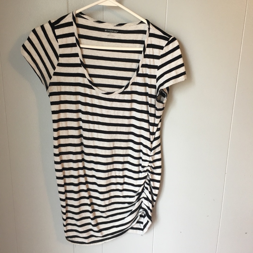 Maternity t shirt
